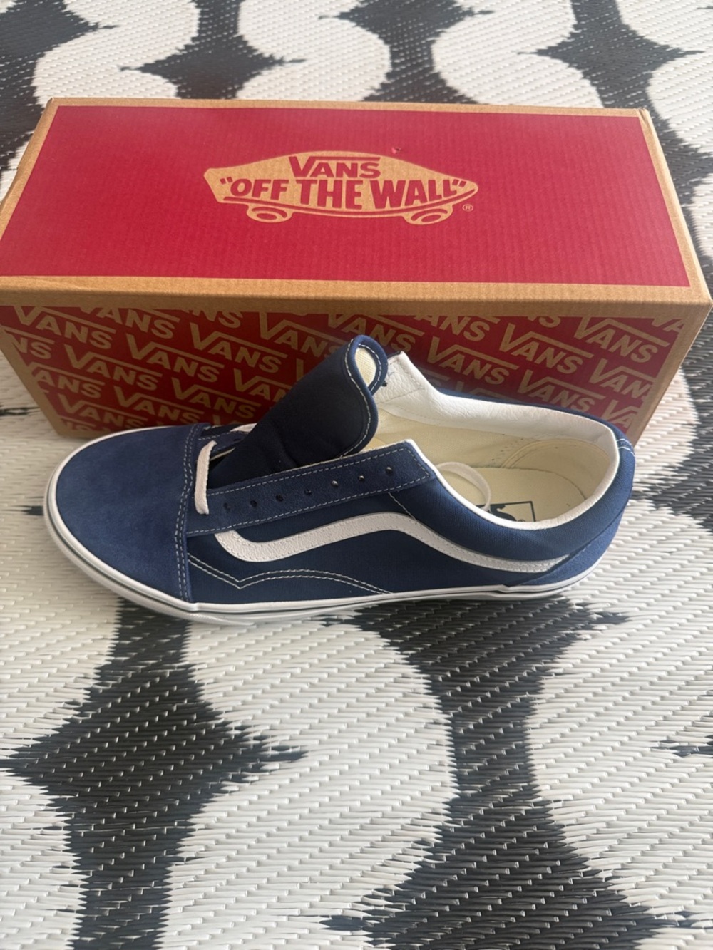 Vans Mens Old Skool Blue and White